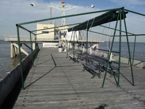 Nuevo toldo en el muelle