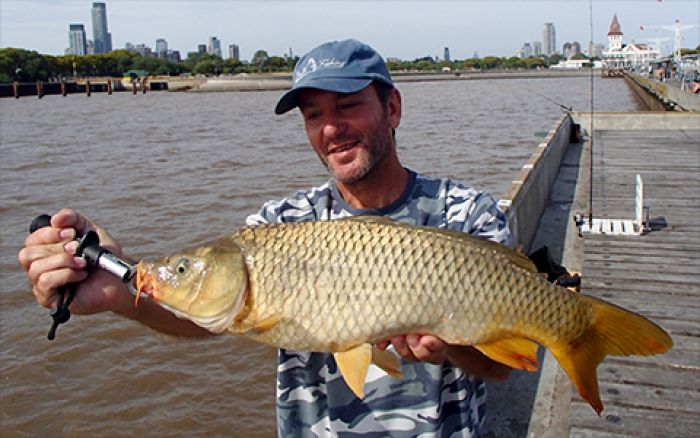 Titanes del río. Nota en Pescadores en la red.